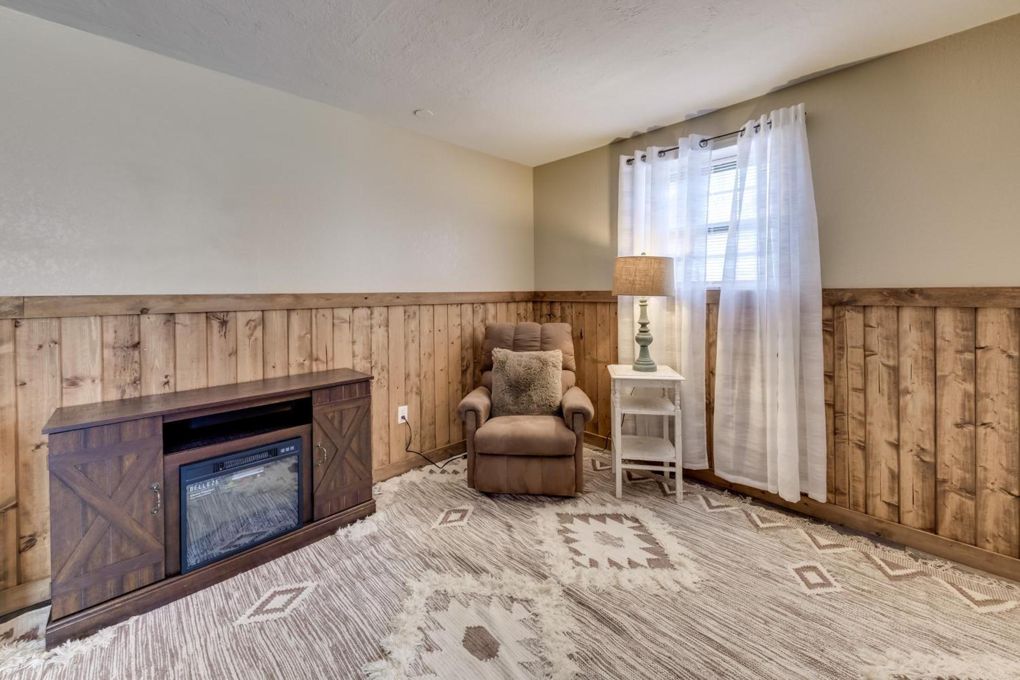 Ruidoso Home With Patio, Walk To Restaurants! Eksteriør billede