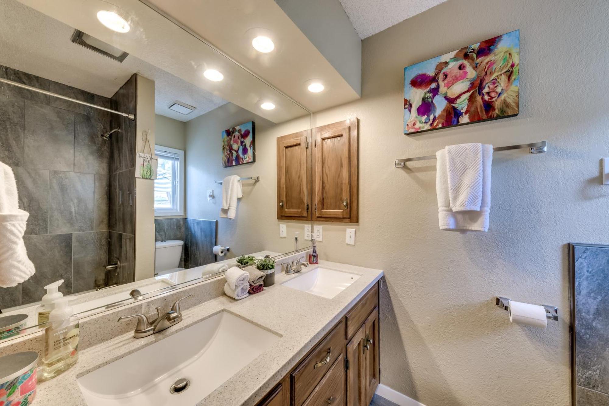 Ruidoso Home With Patio, Walk To Restaurants! Eksteriør billede