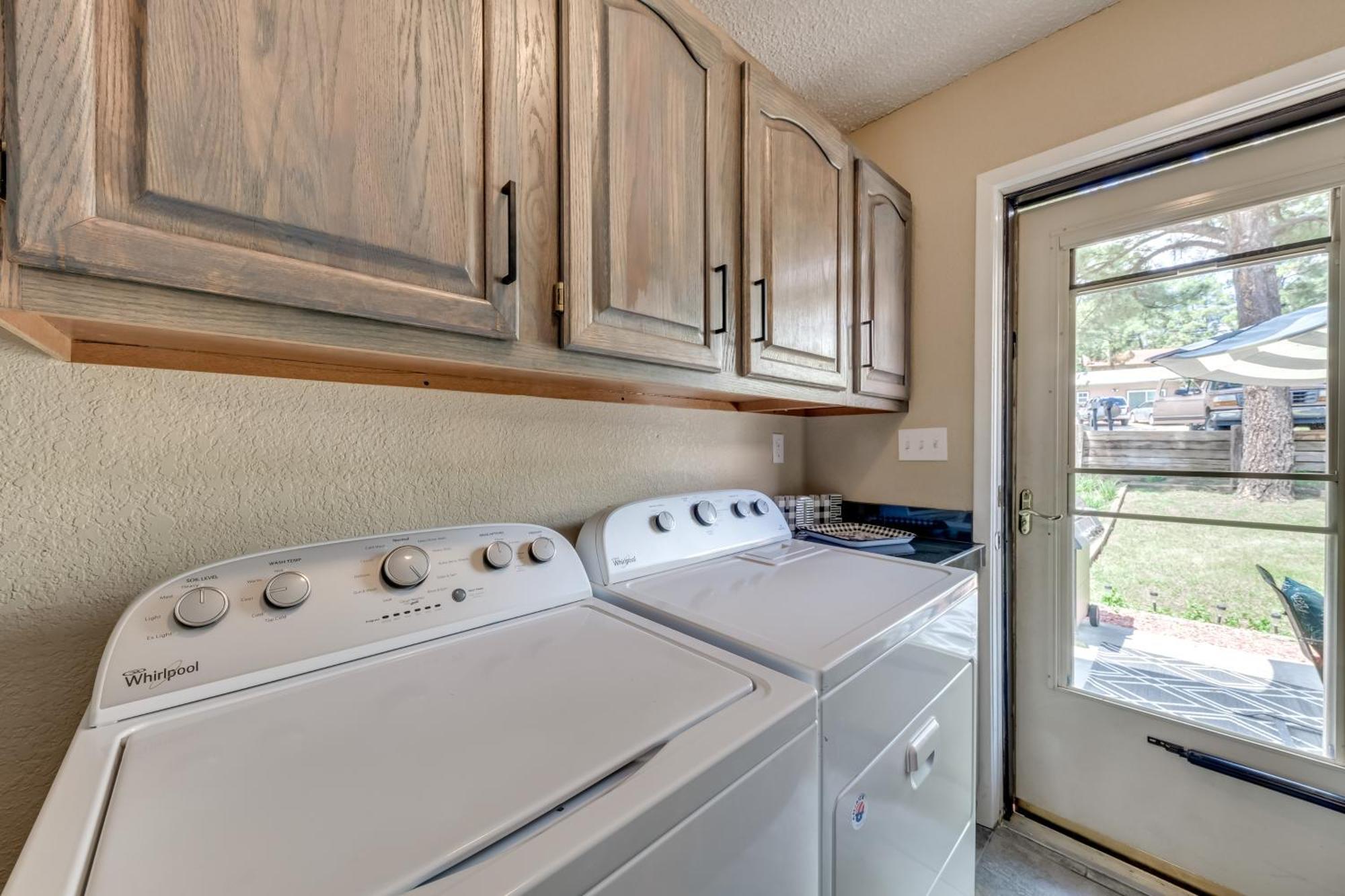 Ruidoso Home With Patio, Walk To Restaurants! Eksteriør billede